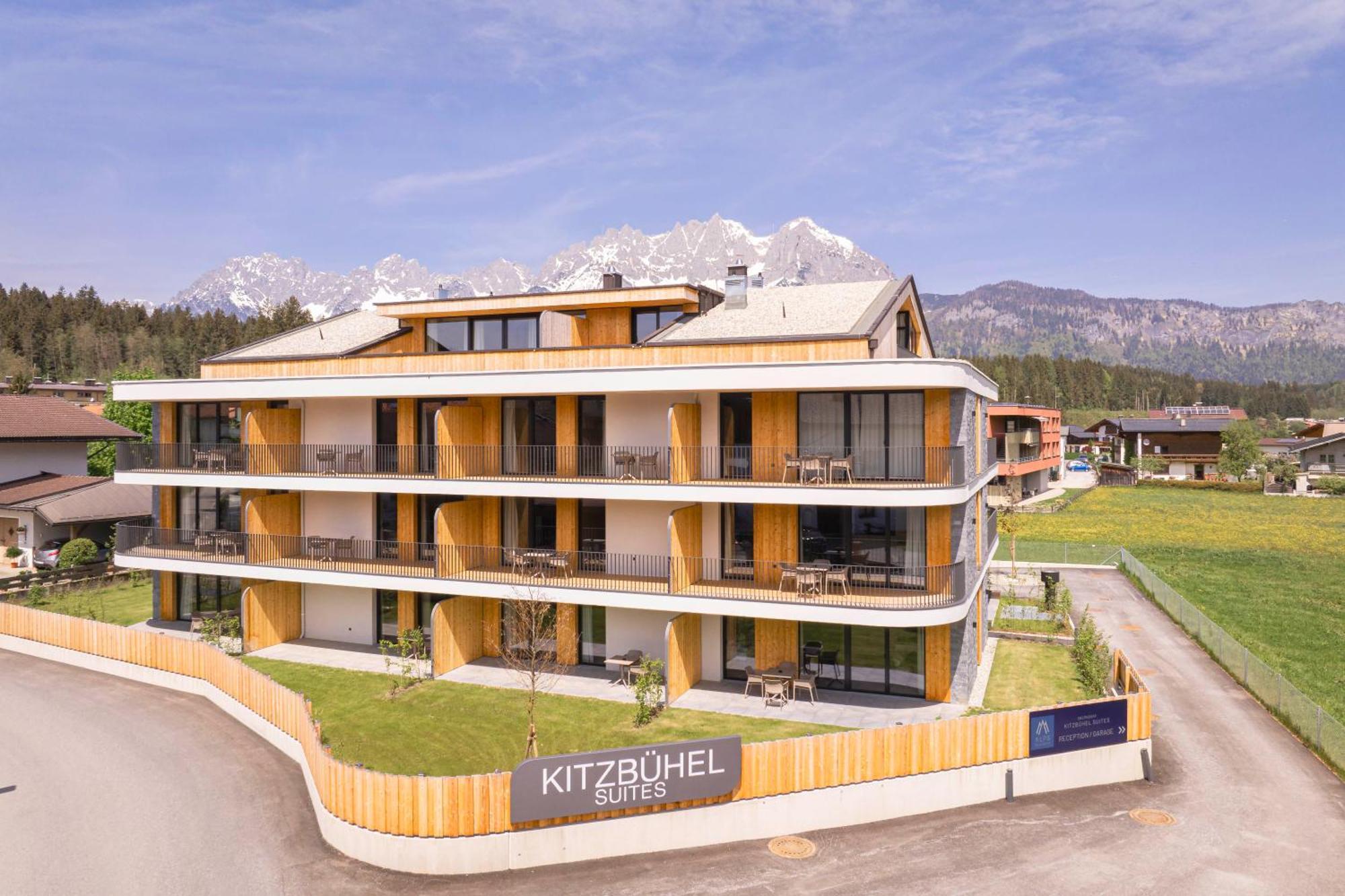 Kitzbuehel Suites By Alps Resorts オーベルンドルフ・イン・チロル エクステリア 写真